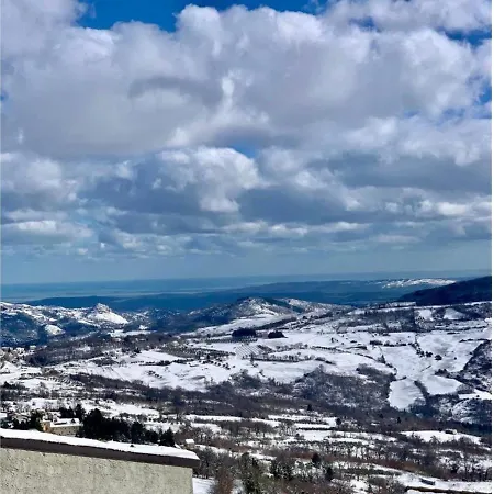 Captivating House In Palmoli Sleeps 2 Plus 2 بيت للعطل